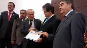 al-titulo-de-cidadao-paraibano-otilio-neiva.gif