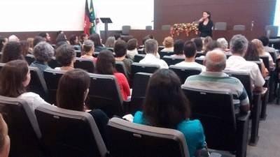 publico-meditacao.gif